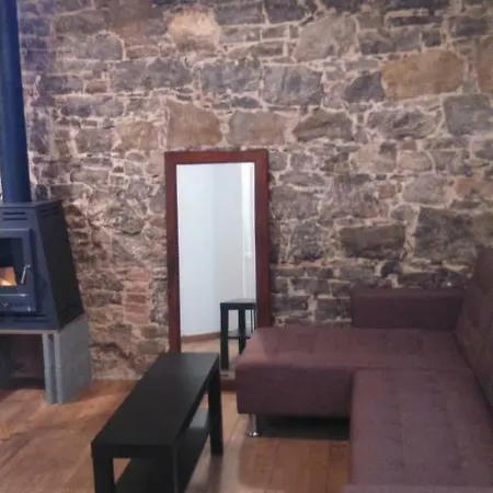 Centro Tranquilo Dos Banos Dos Patios Хихон